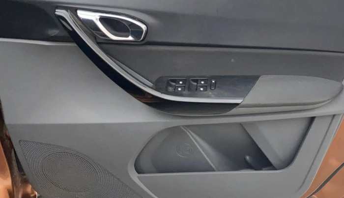 2018 Tata TIGOR XZA PETROL, Petrol, Automatic, 50,063 km, Driver Side Door Panels Control
