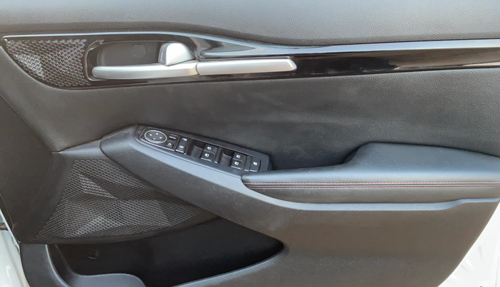 2019 KIA SELTOS GTX AT 1.4 PETROL, Petrol, Automatic, 54,958 km, Driver Side Door Panels Control