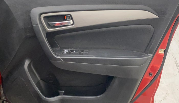 2019 Maruti Vitara Brezza ZDI PLUS AMT, Diesel, Automatic, 29,854 km, Driver Side Door Panels Control