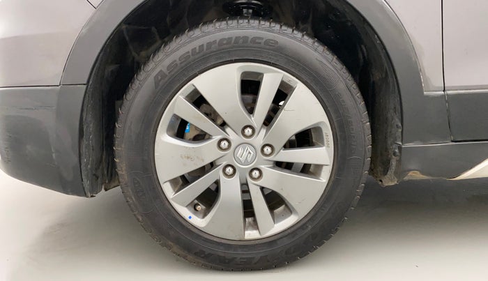 2016 Maruti S Cross ZETA 1.3, Diesel, Manual, 78,922 km, Left Front Wheel