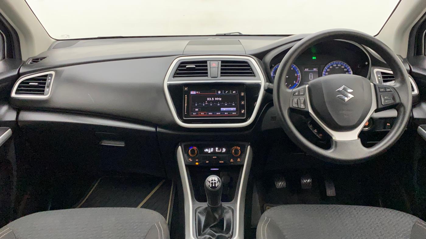 2016 Maruti S Cross ZETA 1.3, Diesel, Manual, 78,922 km, Dashboard