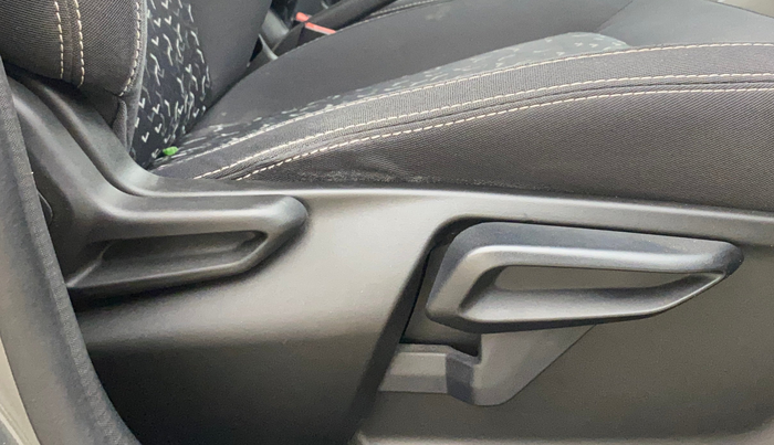 2021 Tata Tiago XZA PLUS PETROL, Petrol, Automatic, 26,039 km, Driver Side Adjustment Panel