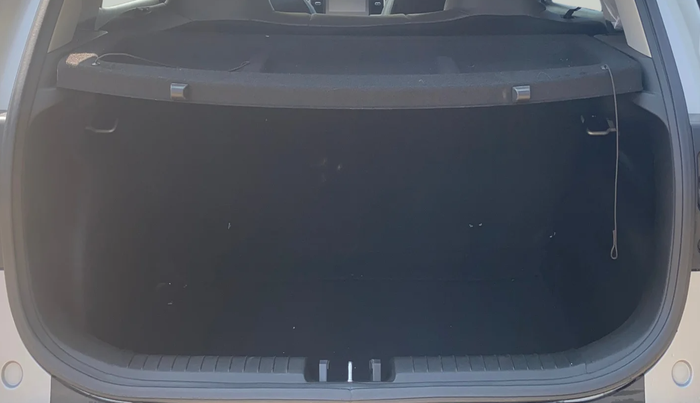 2022 Hyundai VENUE S(O) 1.2, Petrol, Manual, 3,759 km, Boot Inside