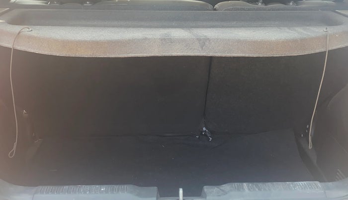 2023 Maruti Swift ZXI, Petrol, Manual, 4,273 km, Boot Inside