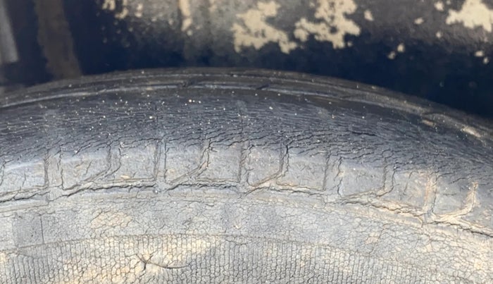 2012 Honda Jazz 1.2L I-VTEC BASE, Petrol, Manual, 56,360 km, Right Rear Tyre Tread