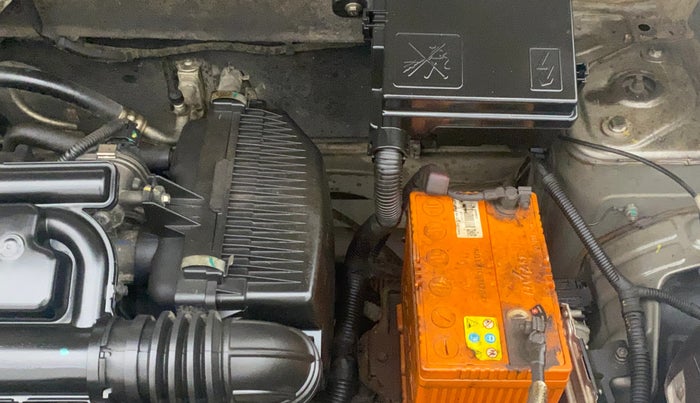 2016 Renault Kwid RXT 0.8, Petrol, Manual, 58,960 km, Engine View - Left