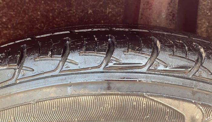 2018 Maruti Baleno DELTA CVT PETROL 1.2, Petrol, Automatic, 32,850 km, Left Rear Tyre Tread