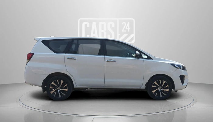 2022 Toyota Innova Crysta 2.4 ZX AT 7 STR, Diesel, Automatic, 1,34,428 km, Right Side View