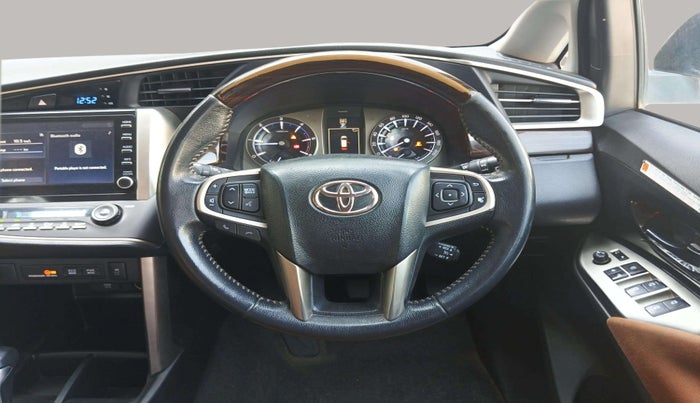 2022 Toyota Innova Crysta 2.4 ZX AT 7 STR, Diesel, Automatic, 1,34,428 km, Steering Wheel Close Up