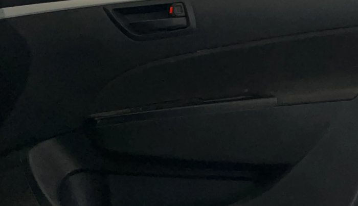 2016 Maruti Swift LXI (O), Petrol, Manual, 41,410 km, Driver Side Door Panels Control