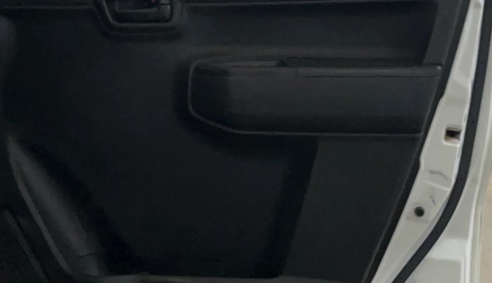 2023 Maruti S PRESSO VXI (O) AMT, Petrol, Automatic, 22,683 km, Driver Side Door Panels Control