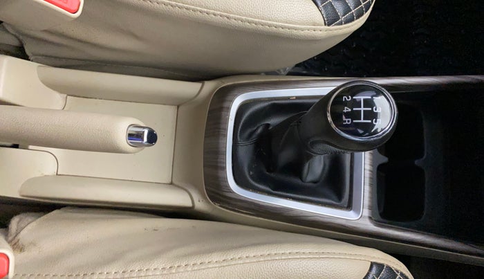 2023 Maruti Dzire VXI, Petrol, Manual, 31,836 km, Gear Lever