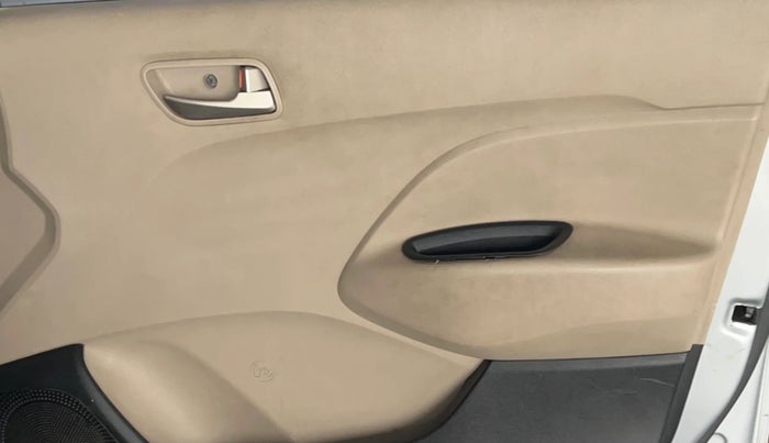 2019 Hyundai NEW SANTRO SPORTZ MT, Petrol, Manual, 76,155 km, Driver Side Door Panels Control