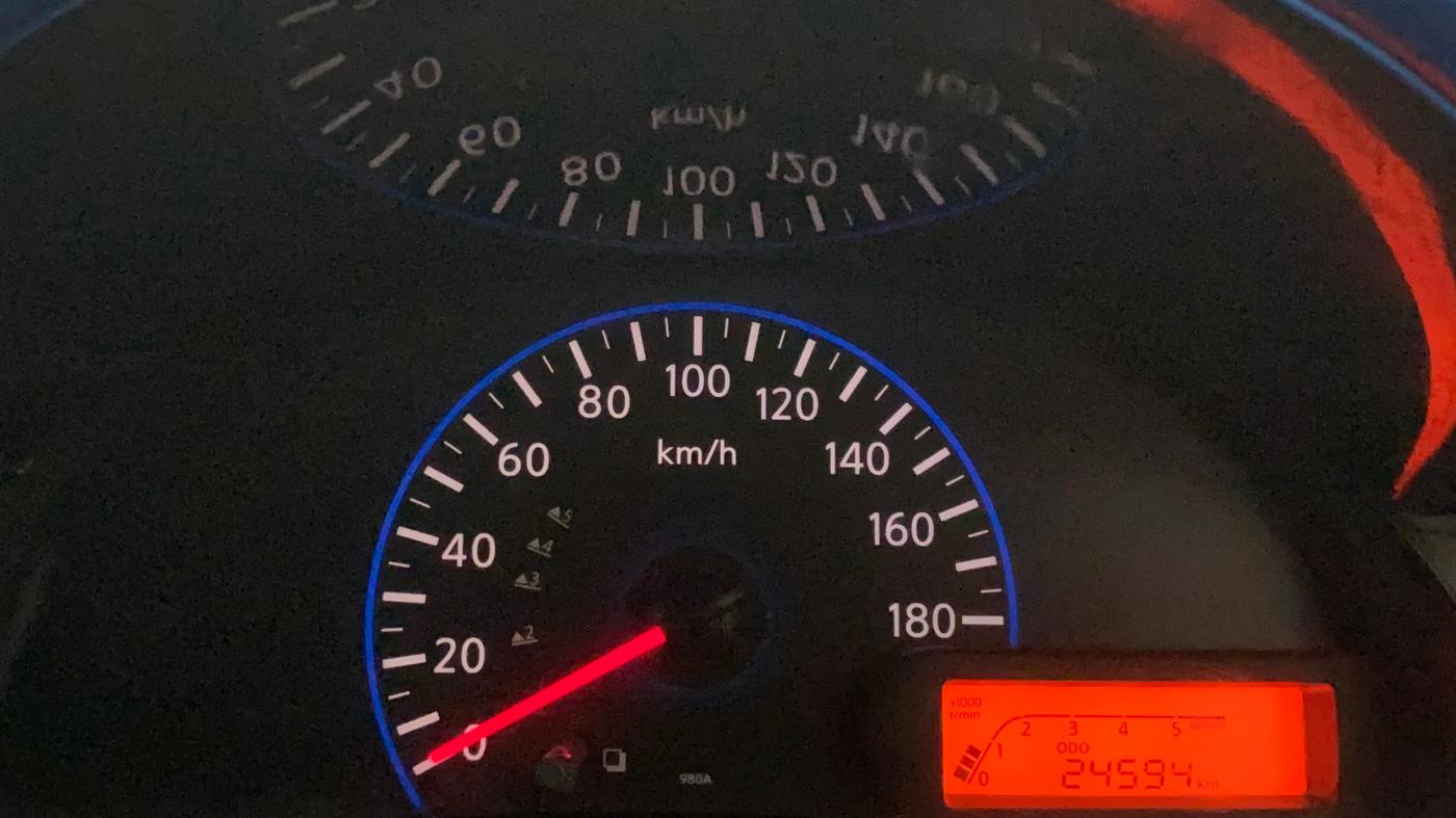 2017 Datsun Go Plus ANNIVERSARY EDITION, Petrol, Manual, 24,606 km, Odometer Image