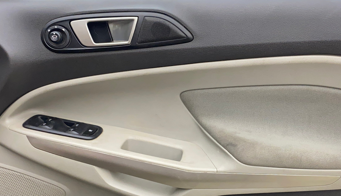 2015 Ford Ecosport TREND+ 1.5L DIESEL, Diesel, Manual, 1,23,134 km, Driver Side Door Panels Control