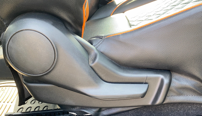 2019 Maruti Baleno DELTA PETROL 1.2, Petrol, Manual, 49,053 km, Driver Side Adjustment Panel