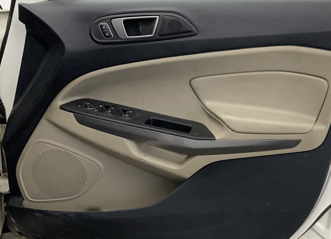 2020 Ford Ecosport TITANIUM 1.5L DIESEL, Diesel, Manual, 1,44,257 km, Driver Side Door Panels Control