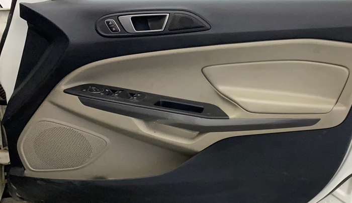 2020 Ford Ecosport TITANIUM 1.5L DIESEL, Diesel, Manual, 1,44,257 km, Driver Side Door Panels Control