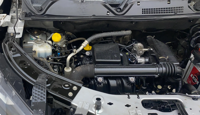 2021 Nissan MAGNITE XE, Petrol, Manual, 35,298 km, Engine View - Right