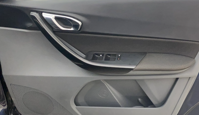 2019 Tata TIGOR XZ PLUS PETROL, Petrol, Manual, 54,267 km, Driver Side Door Panels Control