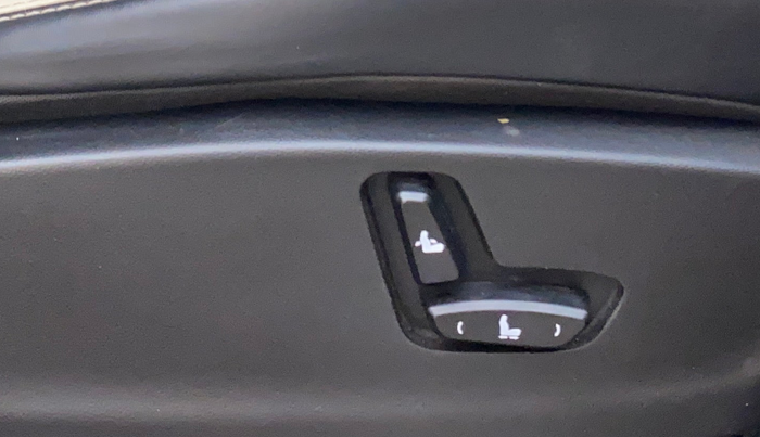 2021 MG HECTOR SHARP 2.0 DIESEL, Diesel, Manual, 73,557 km, Driver Side Adjustment Panel