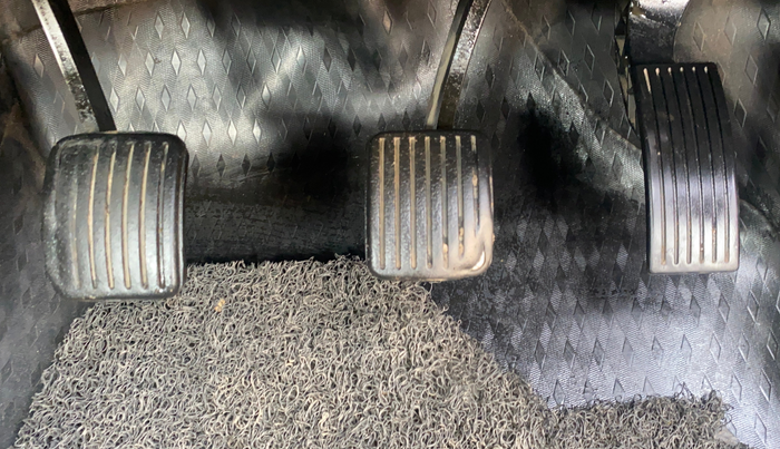 2015 Hyundai Xcent S 1.2, Petrol, Manual, 81,114 km, Pedals