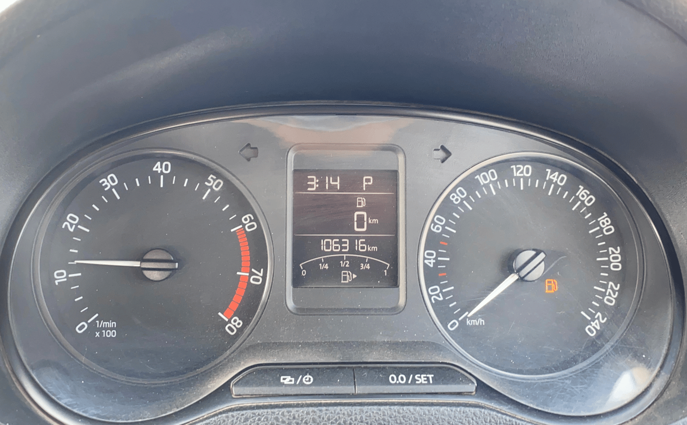 2021 Skoda Rapid AMBITION AT TSI, Petrol, Automatic, 1,06,339 km, Odometer Image