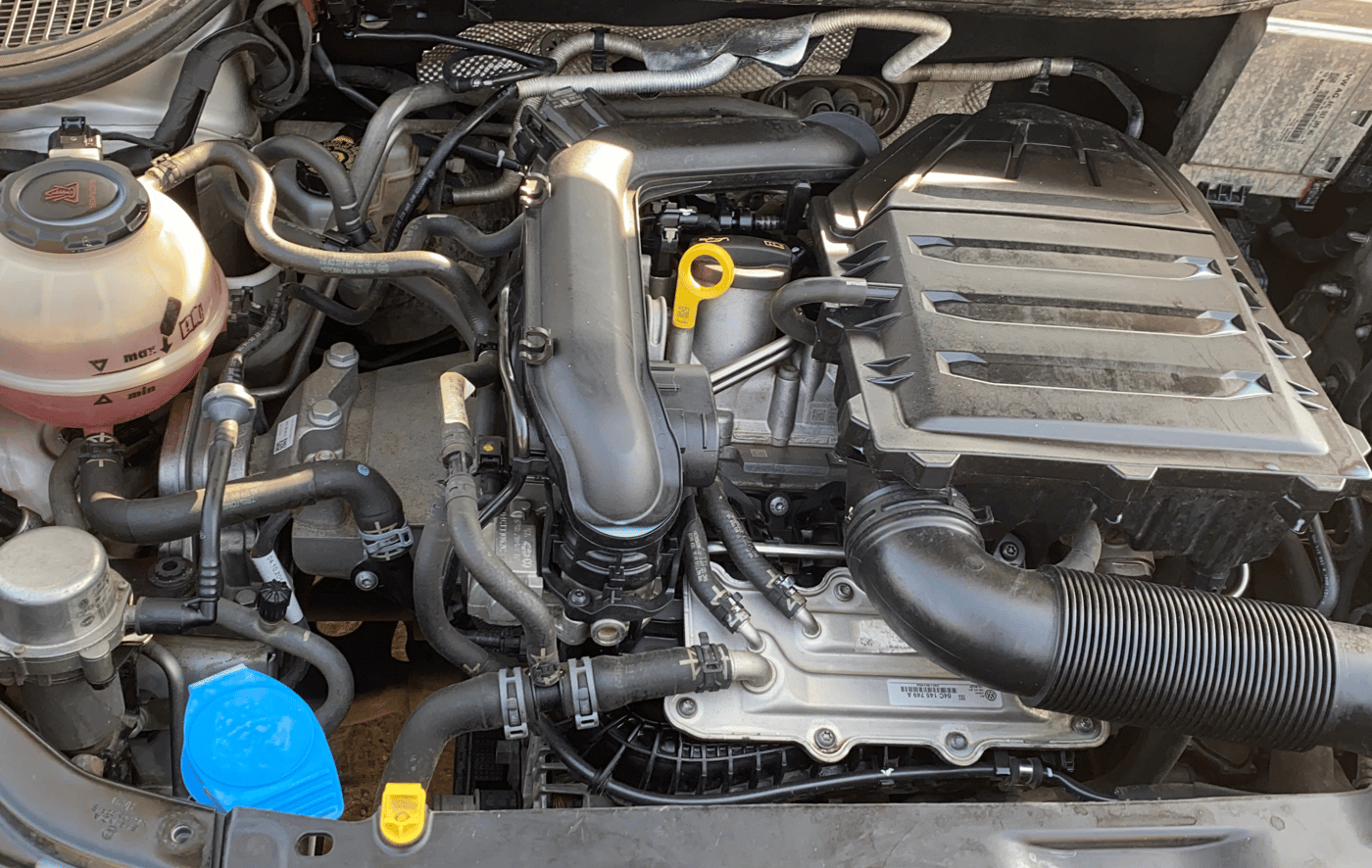 2021 Skoda Rapid AMBITION AT TSI, Petrol, Automatic, 1,06,339 km, Engine View - Right