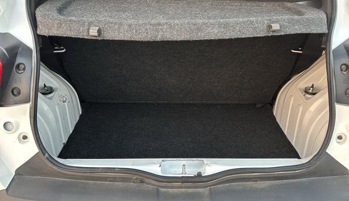 2020 Renault Kwid RXT 0.8, Petrol, Manual, 19,354 km, Boot Inside