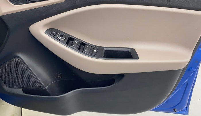 2018 Hyundai Elite i20 ASTA 1.2  CVT, Petrol, Automatic, 58,209 km, Driver Side Door Panels Control