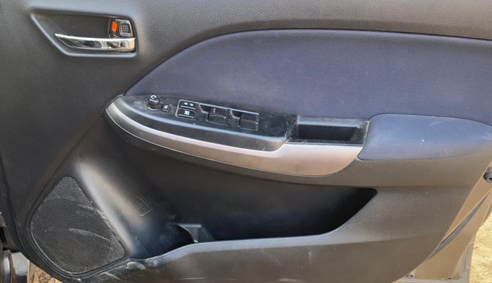 2020 Maruti Baleno DELTA PETROL 1.2, Petrol, Manual, 21,439 km, Driver Side Door Panels Control