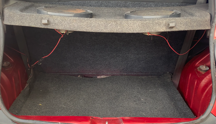 2016 Renault Kwid RXT 0.8, Petrol, Manual, 1,24,175 km, Boot Inside