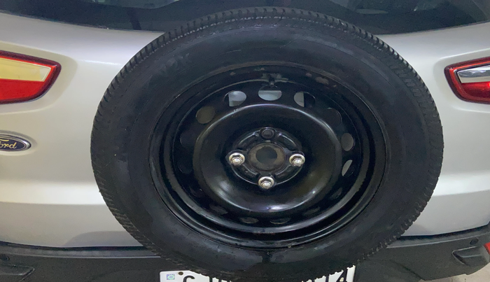 2017 Ford Ecosport TREND 1.5L PETROL, Petrol, Manual, 1,03,324 km, Spare Tyre