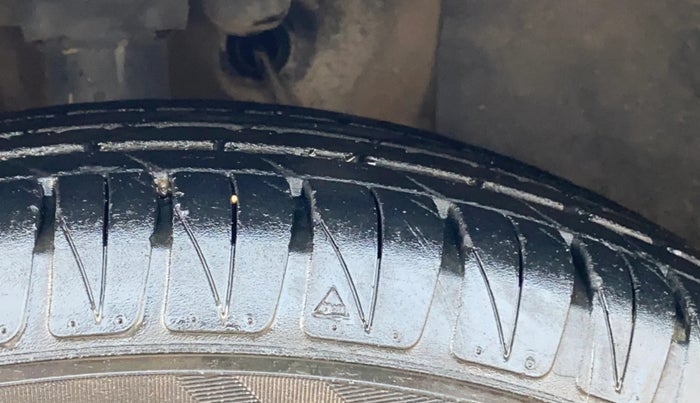 2020 Hyundai VENUE SX 1.0 (O) TURBO IMT, Petrol, Manual, 89,378 km, Right Front Tyre Tread