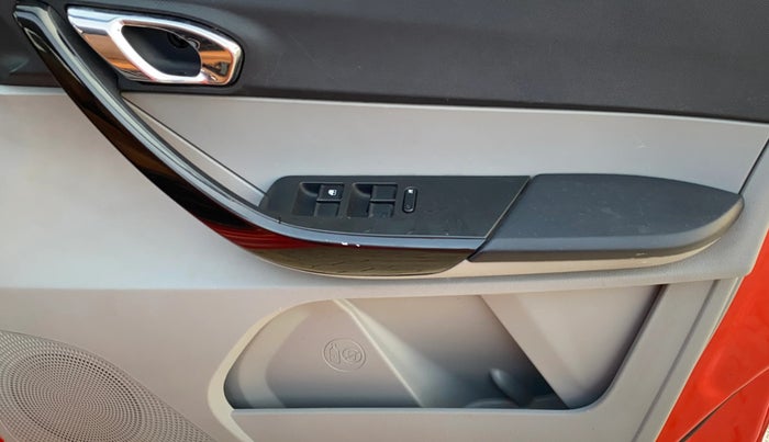 2020 Tata Tiago XZ PLUS PETROL, Petrol, Manual, 17,028 km, Driver Side Door Panels Control