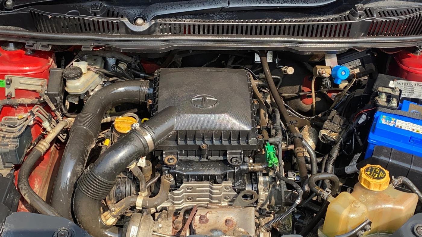 2018 Tata NEXON XM PETROL, CNG, Manual, 96,263 km, Engine View