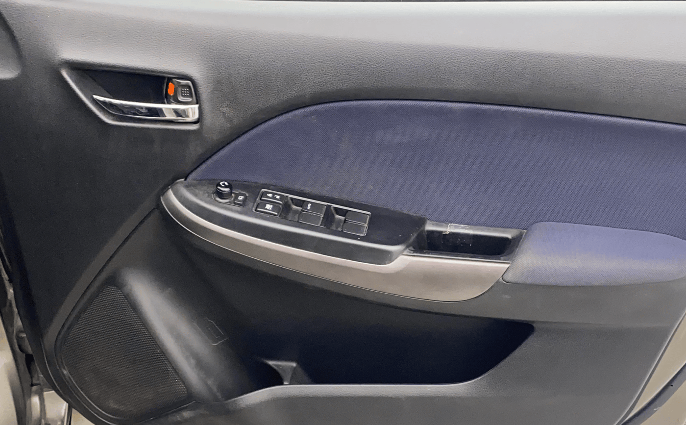2020 Maruti Baleno ZETA PETROL 1.2, Petrol, Manual, 22,123 km, Driver Side Door Panels Control