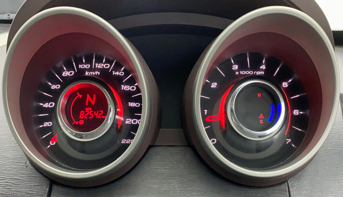 2013 Mahindra XUV500 W8, Diesel, Manual, 82,502 km, Odometer Image