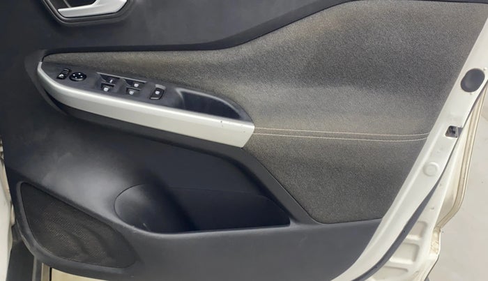 2021 Nissan MAGNITE XV PREMIUM, Petrol, Manual, 69,616 km, Driver Side Door Panels Control