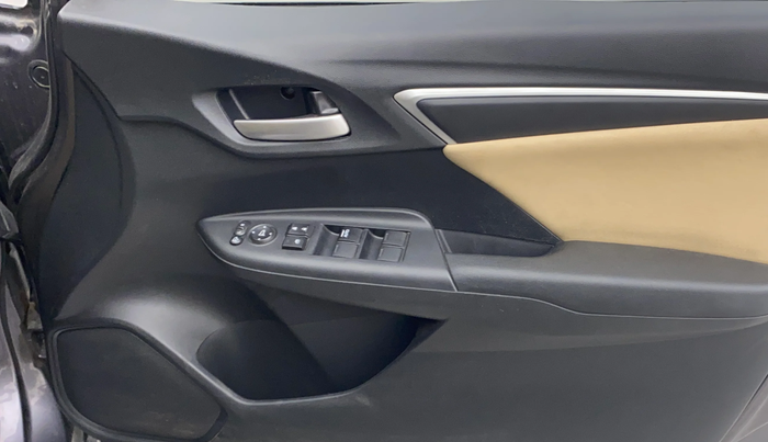 2019 Honda Jazz 1.2L I-VTEC VX, Petrol, Manual, 24,604 km, Driver Side Door Panels Control