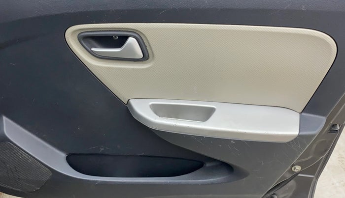 2019 Maruti Alto K10 VXI AMT, Petrol, Automatic, 68,093 km, Driver Side Door Panels Control