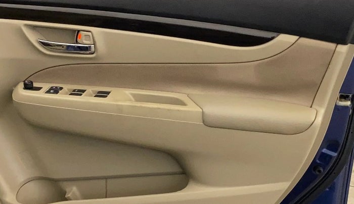 2018 Maruti Ciaz DELTA 1.4 MT PETROL, Petrol, Manual, 78,720 km, Driver Side Door Panels Control