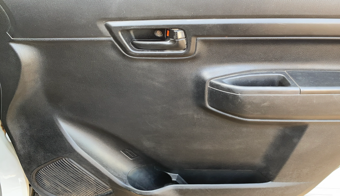 2019 Maruti S PRESSO VXI+, Petrol, Manual, 62,232 km, Driver Side Door Panels Control