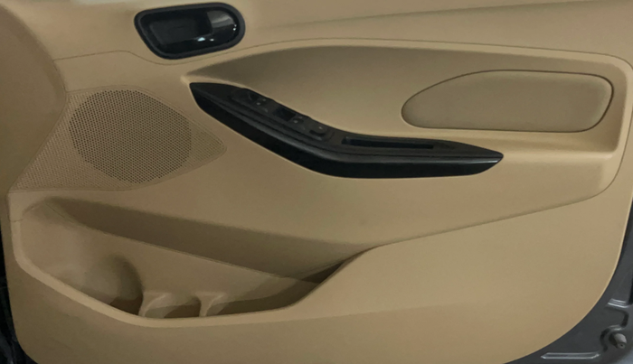 2017 Ford Figo Aspire TITANIUM 1.2 PETROL, Petrol, Manual, 27,734 km, Driver Side Door Panels Control