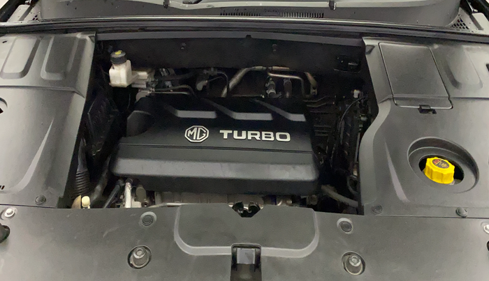2020 MG HECTOR PLUS SHARP 1.5 PETROL TURBO HYBRID MT 6-STR, Petrol, Manual, 42,414 km, Engine View