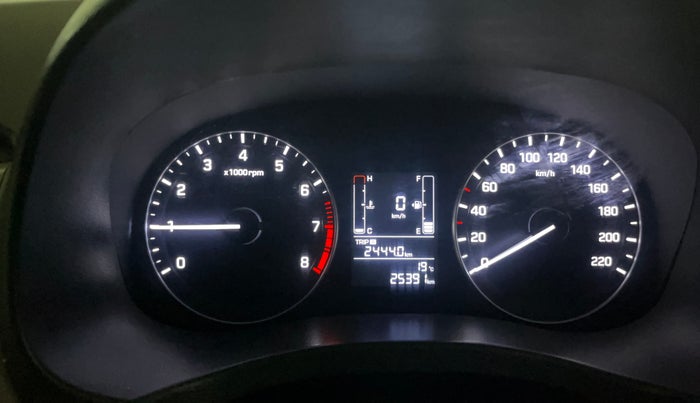 2017 Hyundai Creta E PLUS 1.6 PETROL, Petrol, Manual, 25,390 km, Odometer Image