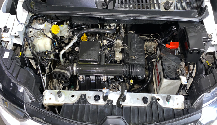 2021 Renault TRIBER RXT, Petrol, Manual, 11,417 km, Engine View