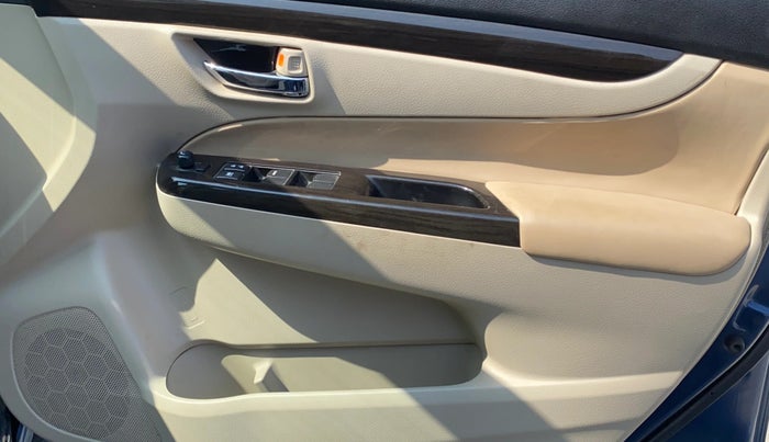 2018 Maruti Ciaz ALPHA  AT 1.4  PETROL, Petrol, Automatic, 1,17,104 km, Driver Side Door Panels Control