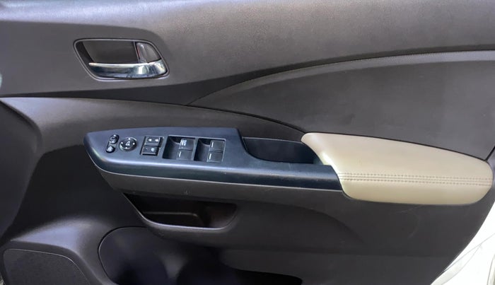 2015 Honda CRV 2.4L 2WD AT, Petrol, Automatic, 77,983 km, Driver Side Door Panels Control