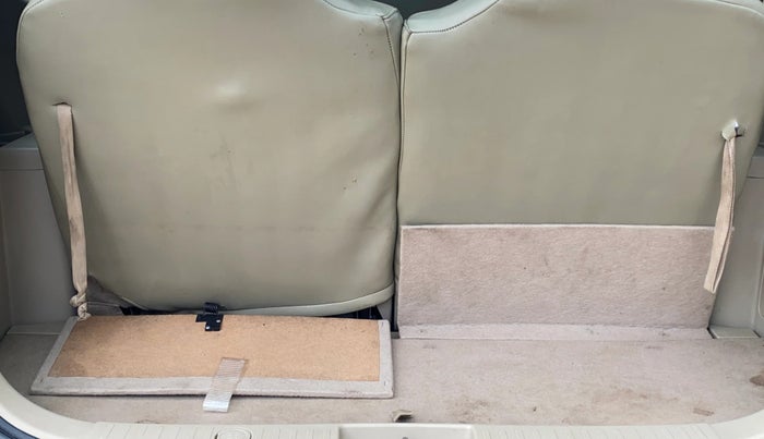 2016 Maruti Ertiga ZDI + SHVS, Diesel, Manual, 71,927 km, Boot Inside